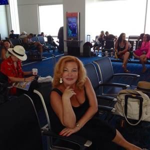 Meet your Posher, Yelena